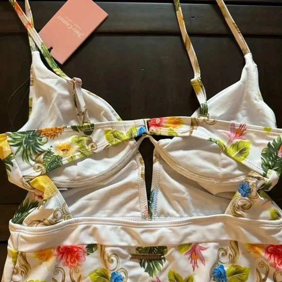 Juicy Couture NWT One-Piece Swimsuit | Floral and Fruit Print | Size medium - Picture 3 of 6